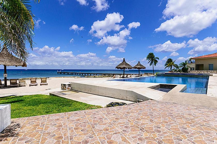 Photo of Others in Costa Maya