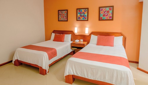 Standard Room, 2 Double Beds