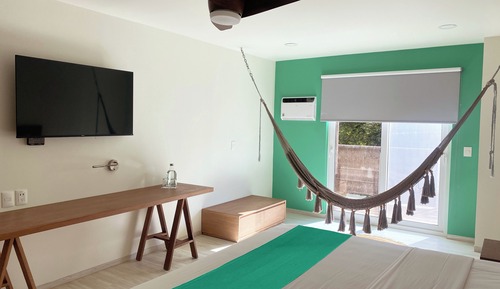 Deluxe Room, 1 King Bed