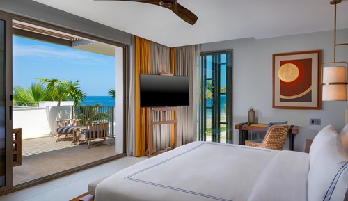 Grand Suite, 1 King Bed, Private Pool, Oceanfront (Balcony)