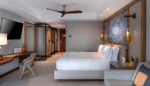 Room, 1 King Bed with Sofa bed, Oceanfront