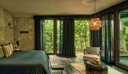 Suite (Alcove Suite with Plunge Pool)