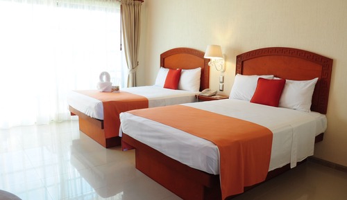 Standard Room, 2 Double Beds