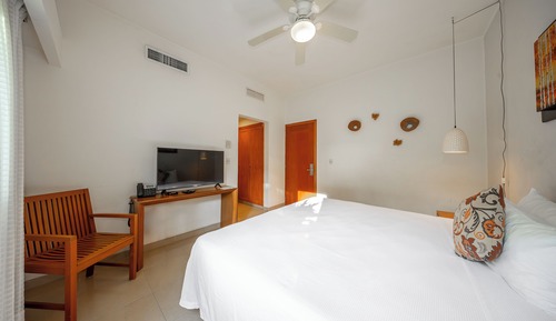 Basic Double Room, 1 Double Bed