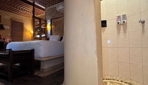 Junior Suite Café