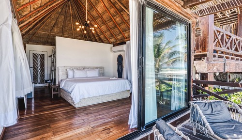 Oceanfront Suite