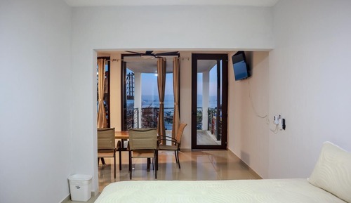 Comfort Apartment, Balcony, Beach View