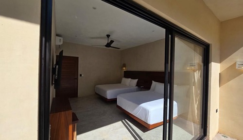Deluxe Double Room, 2 Queen Beds, Private Pool, Pool View
