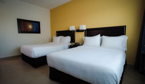 Standard Room, 2 Double Beds, Sea View