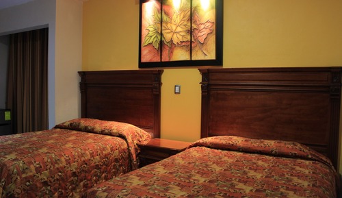 Economy Single Room, 1 Queen Bed