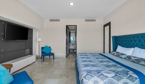 Executive Apartment