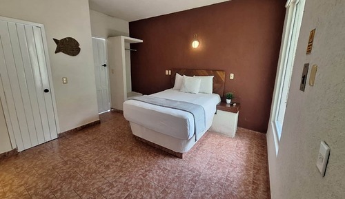 Superior Room, 1 Queen Bed