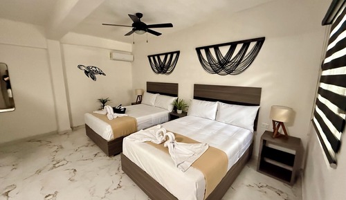 Family Suite, Multiple Beds, Garden View