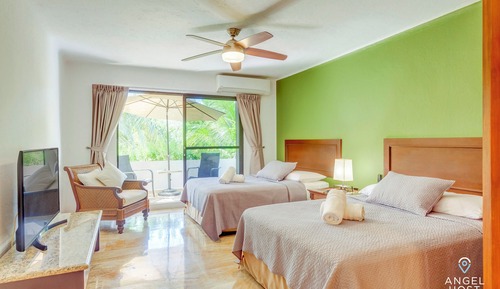 Studio, 2 Double Beds