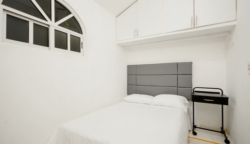 Family Apartment, Private Pool, Courtyard View
