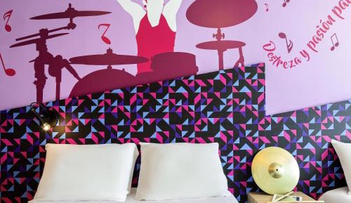 Standard Room with Twin Double Beds