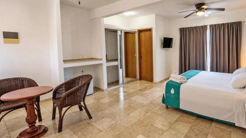 King Room with Balcony