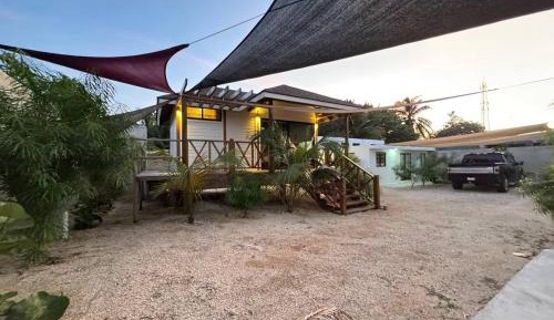 Three-Bedroom Vacation Home 