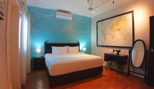 Deluxe Queen Room