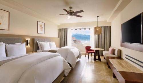 Sky Pool Junior Double Suite with Two Double Beds and Ocean View - High Floor