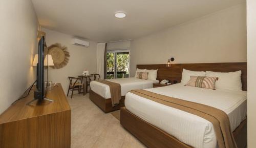 Superior Double or Twin Room with Garden View
