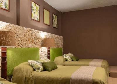 Economy Triple Room