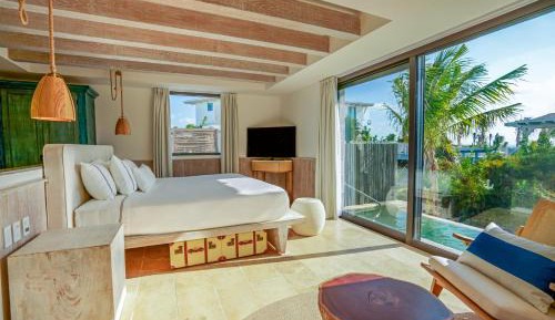 Holbox Plunge Pool Suite