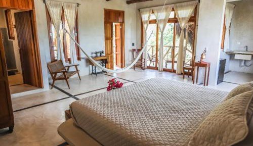 Deluxe King Suite