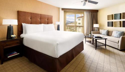 Valley View King Room