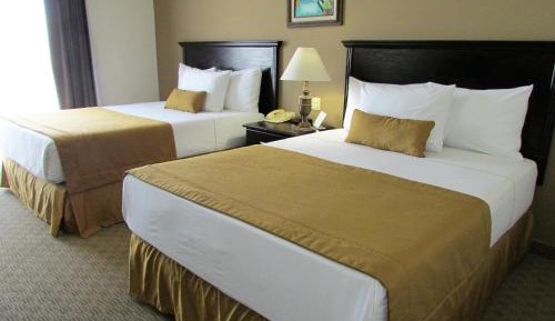 Double Room with Two Double Beds - Non-Smoking