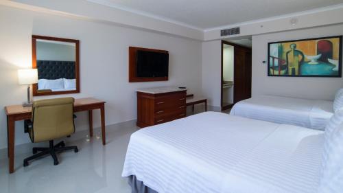 Executive Double Room with Two Double Beds - Non-Smoking
