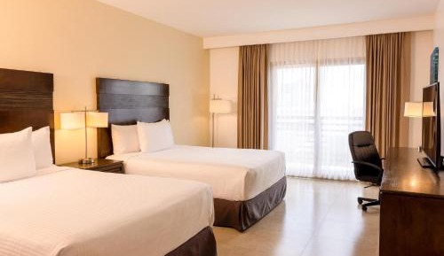 Queen Room with Two Queen Beds - Mobility Access/Non-Smoking