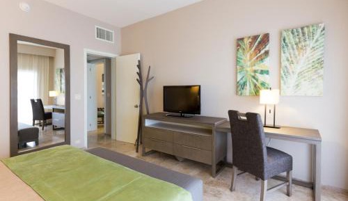 One-Bedroom Suite with Ocean View