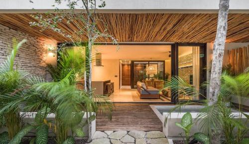 Luxury 1 Bedroom Jungle Apartment Private Pool Garden View 2 Single Beds & 1 King Sofa Bed