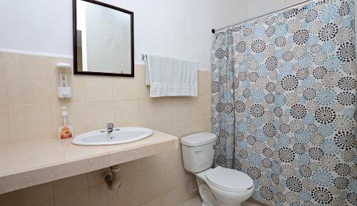 Quadruple Room with Private Bathroom