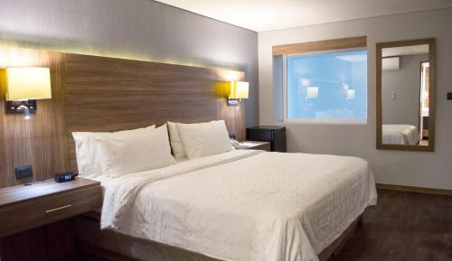 Standard King Room