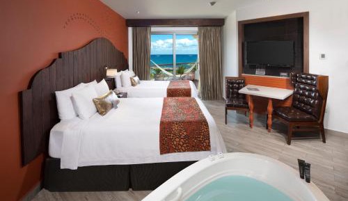Deluxe Partial Ocean View Double