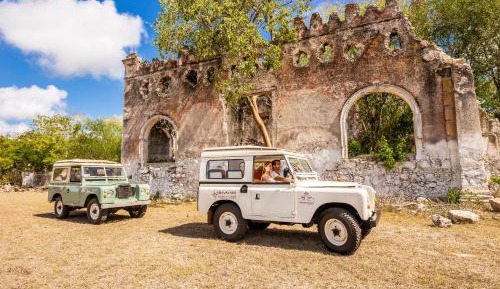 Superior Room Including Ride in Vintage Land Rover