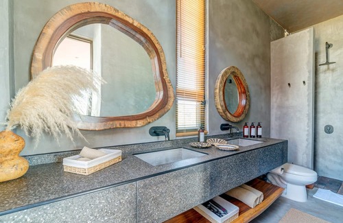 Zona Hotelera Apartment | NEW Jungle Studio, Pool and 2 Cenotes, Beach 200m!