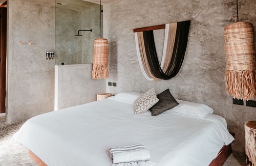 El Cuyo Hotel | Dos Mares Barefoot Luxury