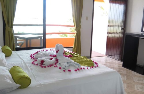 Rio Lagartos Hotel | Hotel Villa de Pescadores