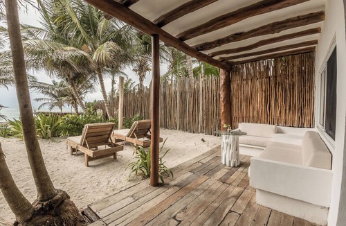 Zona Hotelera Hotel | NIKEN BEACHFRONT HOTEL