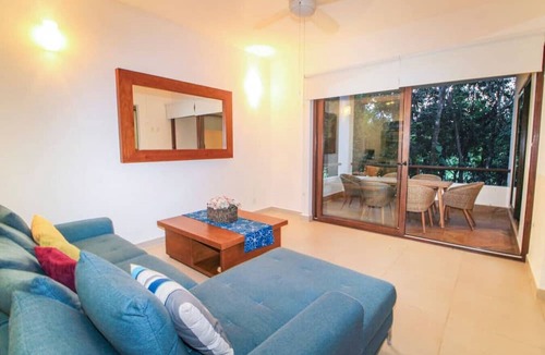 Akumal Apartment | Cheerful 2BR Home in Jungle Oasis w/Pool + Beach