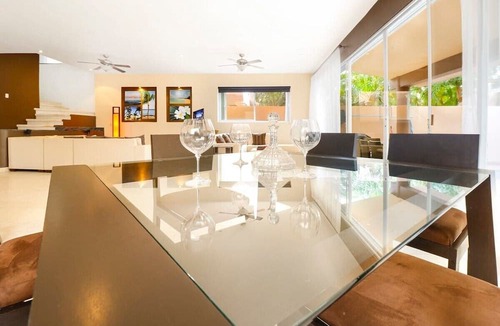 Puerto Aventuras Villa | Perfect Stay! Renovated Pool! Private 4BR Villa.