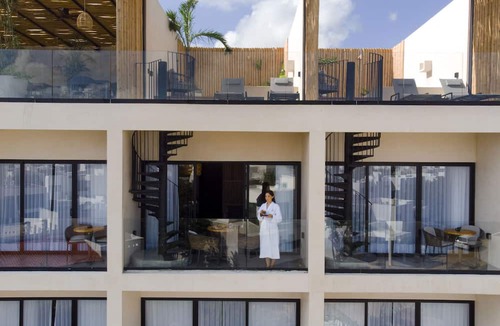Cancun Hotel | Hive Cancun by G Hotels