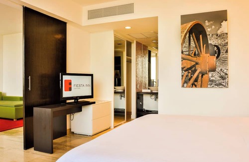 Chetumal Hotel | Fiesta Inn Chetumal Hotel