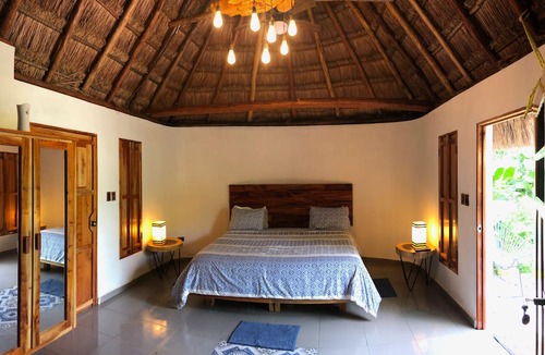 Chochola Hotel | Hacienda Cenote San Ignacio