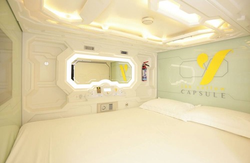 Cancun Hotel | The Yellow Capsule Cancun Close to Airport