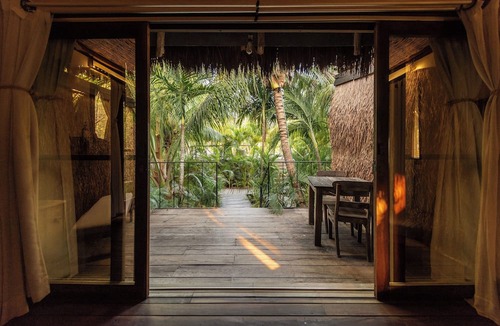 Zona Hotelera Hotel | Radhoo Tulum