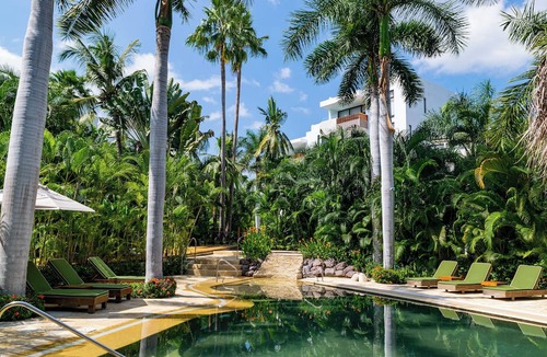 La Puntilla Hotel | Kovay Gardens